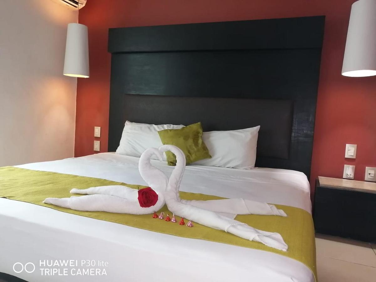 The Blvd Hotel - 5Th Ave 普拉亚卡门 外观 照片