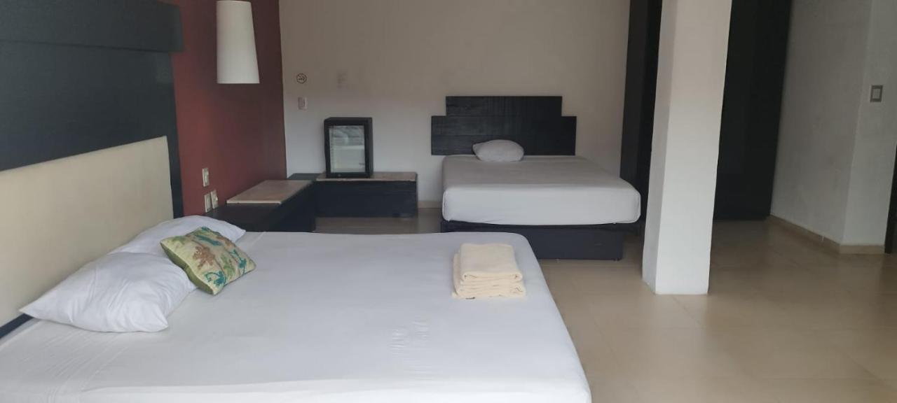 The Blvd Hotel - 5Th Ave 普拉亚卡门 外观 照片
